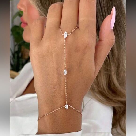 Hand Chain Bracelet #1643 - Picture 1 of 3